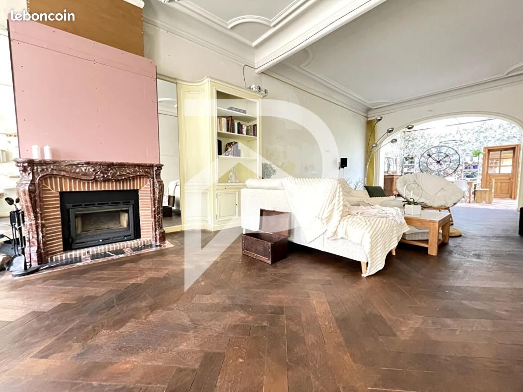Maison 11 pièces 315 m² (image 6)