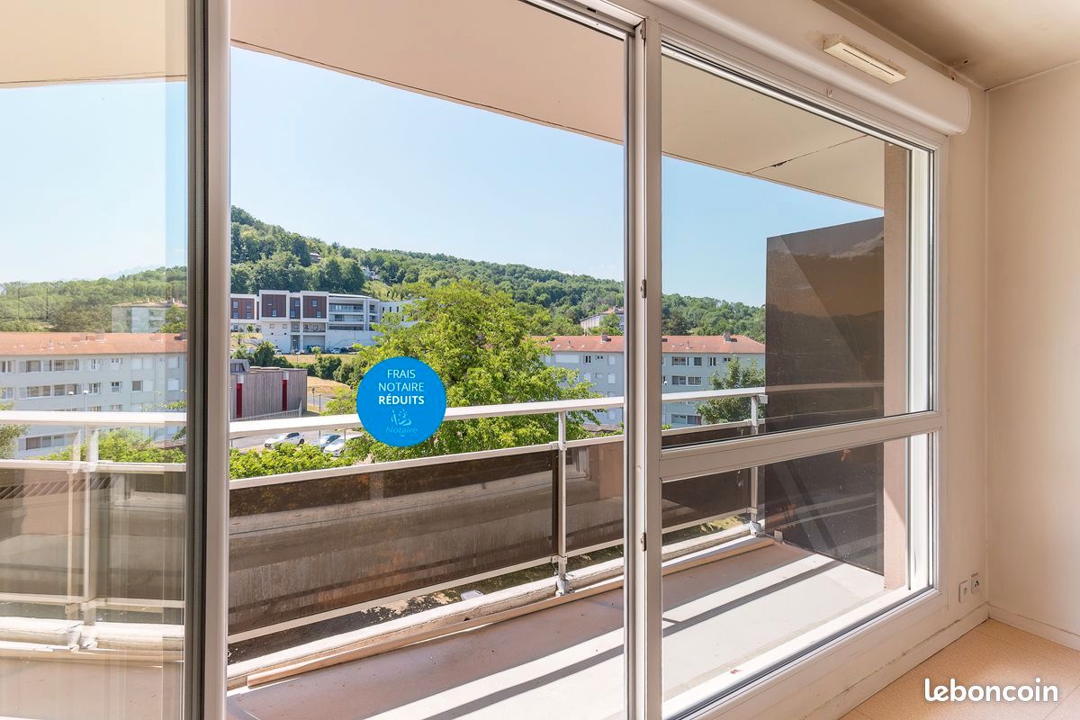 Appartement 3 pièces 63 m² · à Le Puy-en-Velay · 63 m² · 80 000 €