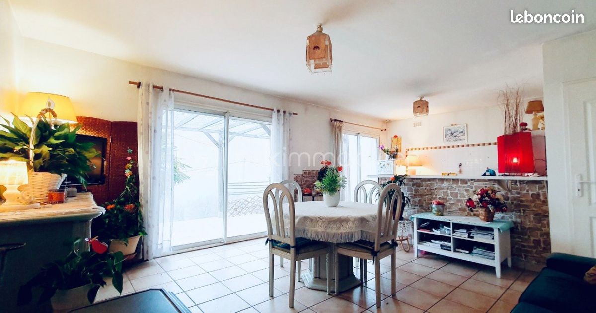 Maison 9 pièces 156 m² - Garos 64410 (image principale 3)