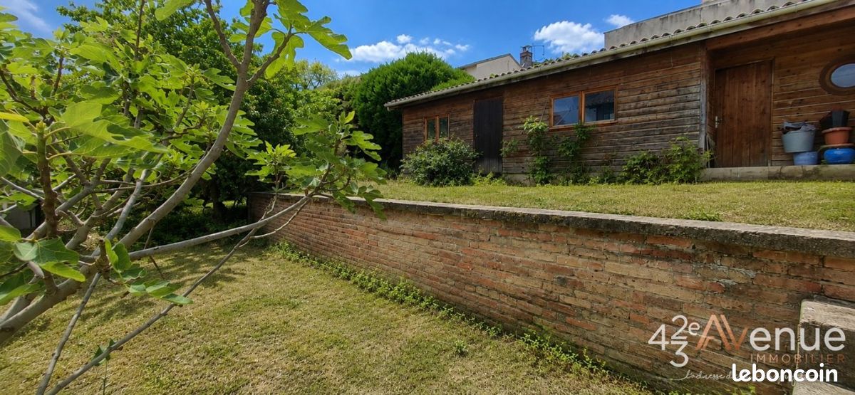 Appartement 4 pièces 122 m² · à La Ricamarie · 122 m² · 110 000 €