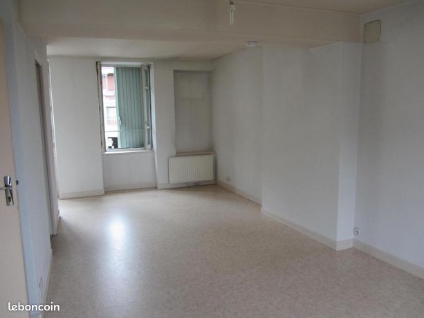 Studio 1 pièce 27 m²