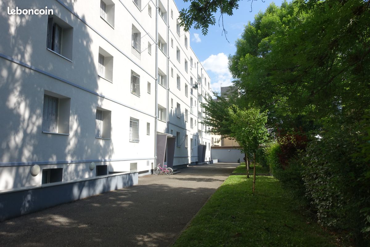 Appartement 4 pièces 66 m² · à Grenoble · 66 m² · 790 €