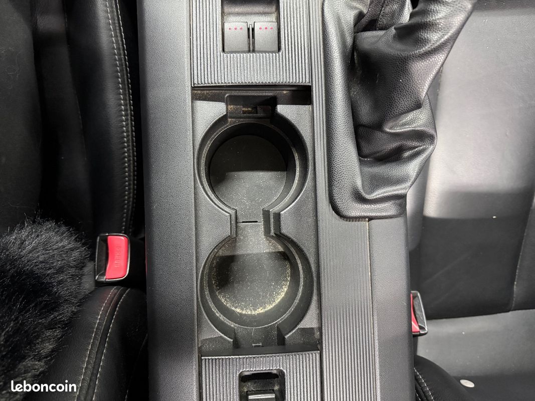 MAZDA MX-5 MX5 1.8L Elegance Cuir TOIT RIGIDE RETRACTABLE (image 38)