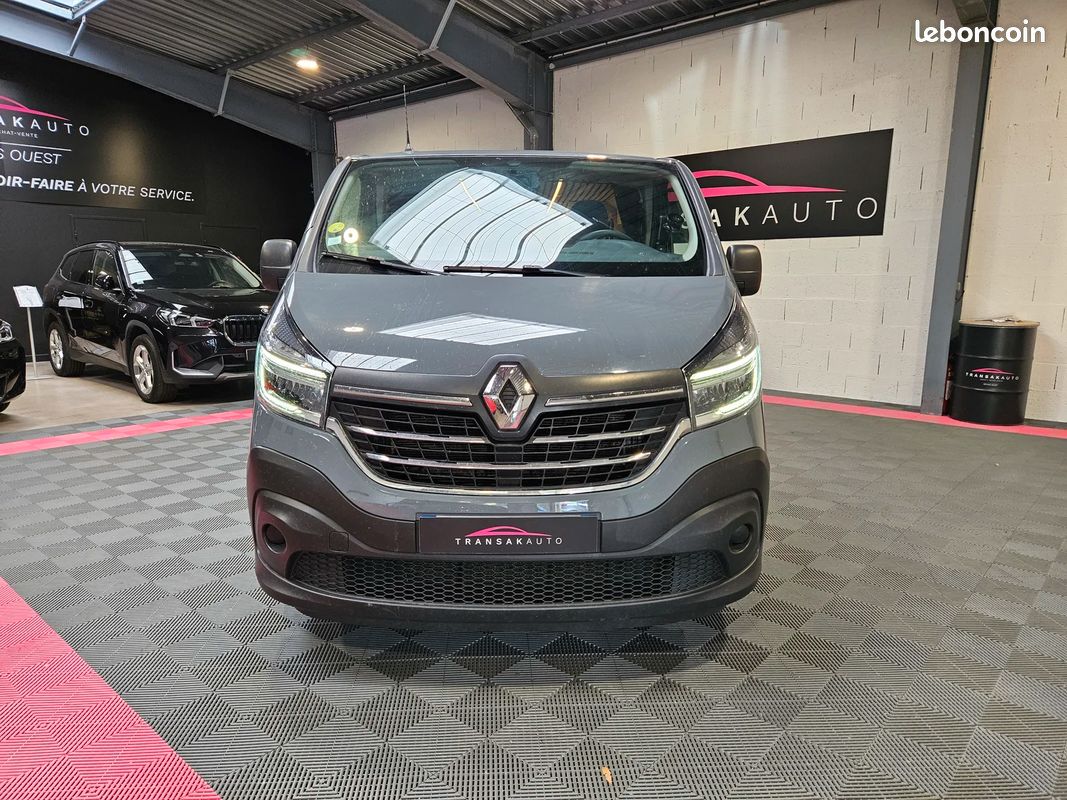 Renault TRAFIC L2H1 1300 Confort / VAN AMENAGE / CT OK / MOTEUR A CHAINE (image 11)