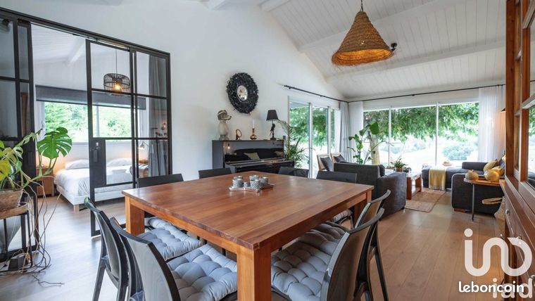 Maison 5 pièces 160 m²