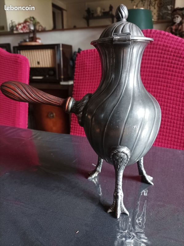 Chocolatière en etain - pattes de poules (image 4)