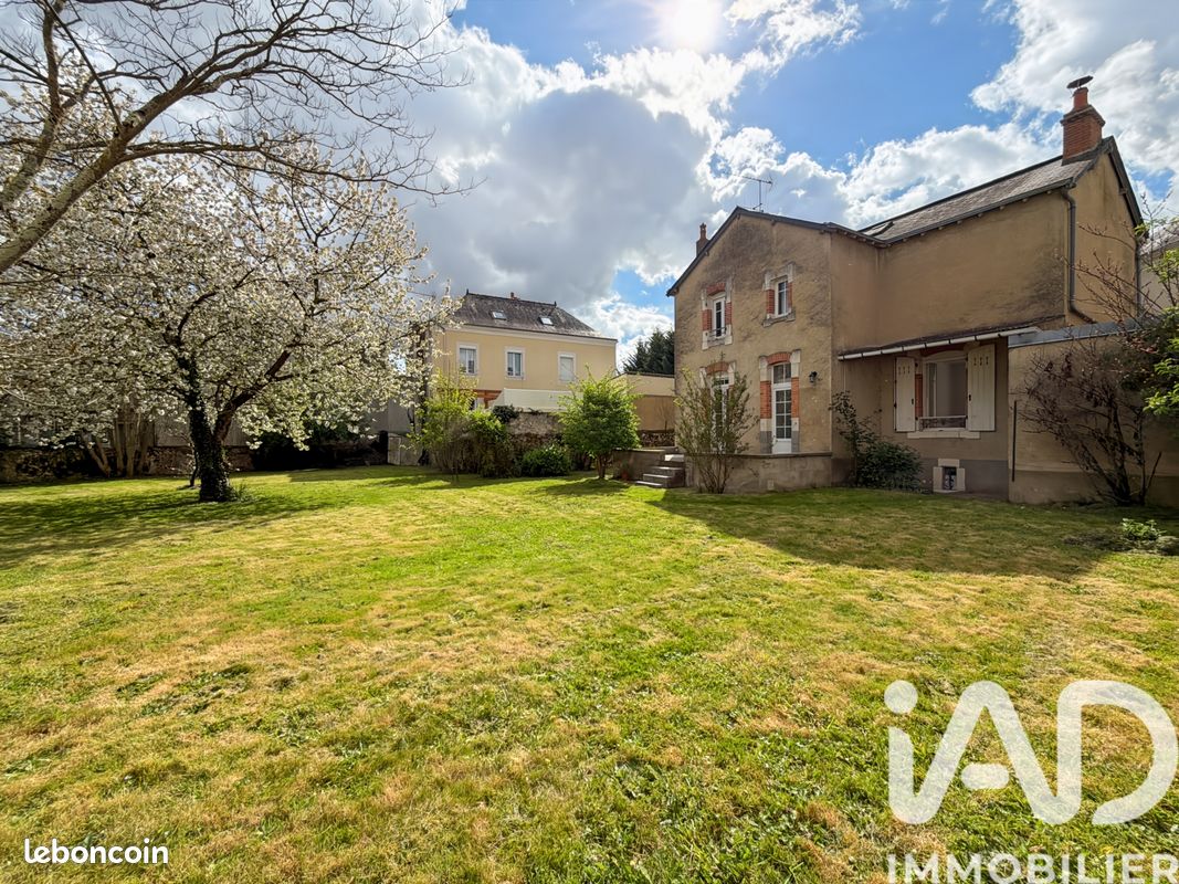 Maison 5 pièces 91 m² · à Sablé-sur-Sarthe · 91 m² · 195 000 €