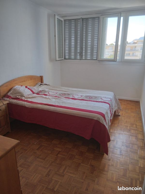 Appartement 4 pièces 69 m² · à Échirolles · 69 m² · 130 000 €