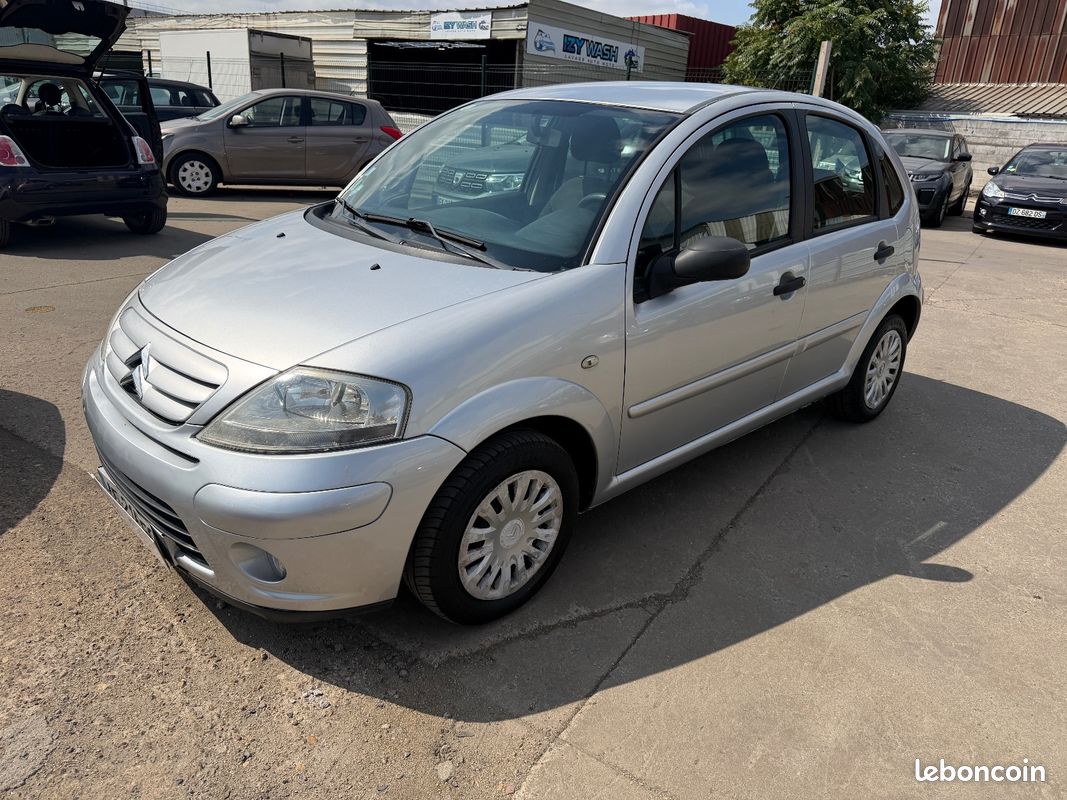 CITROEN C3 C3 1.4i Airdream Attraction (image 3)