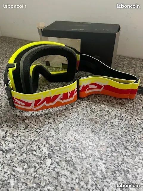 Masque 100% Accuri 2 Sevastopol Blanc Et Orange écran Iridium Bleu