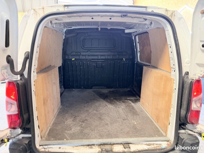 CITROËN Berlingo (K9) M 1.5 BlueHDi 16V FAP S&S 102 cv CRIT’AIR 2 REV OK CT OK GARANTIE (image 4)