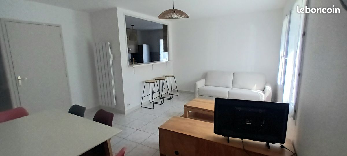 Appartement 3 pièces 65 m² · à Angers · 65 m² · 880 €