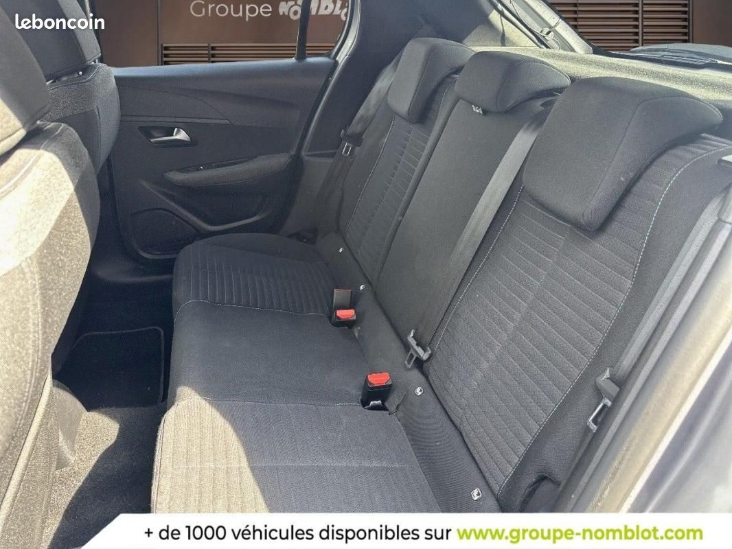 Peugeot 208 PureTech 100 S&S BVM6 Style (image 12)