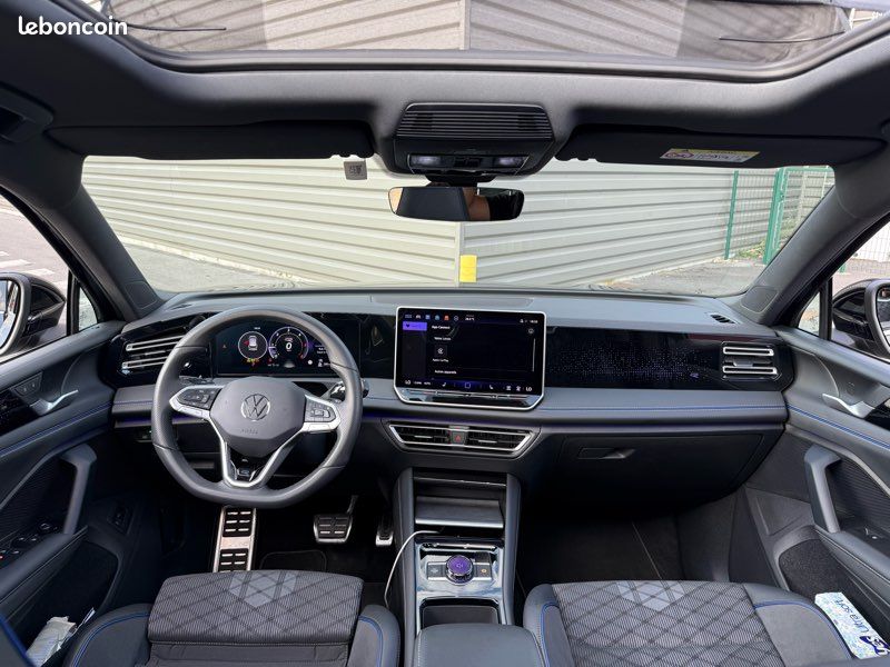Vw tiguan R-line (image 2)