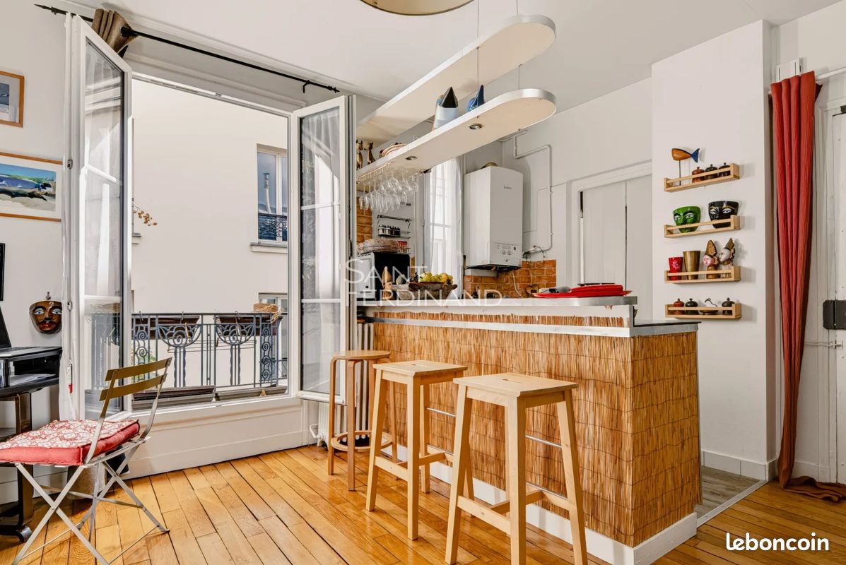 Appartement 2 pièces 45 m² · à Paris · 45 m² · 299 000 €