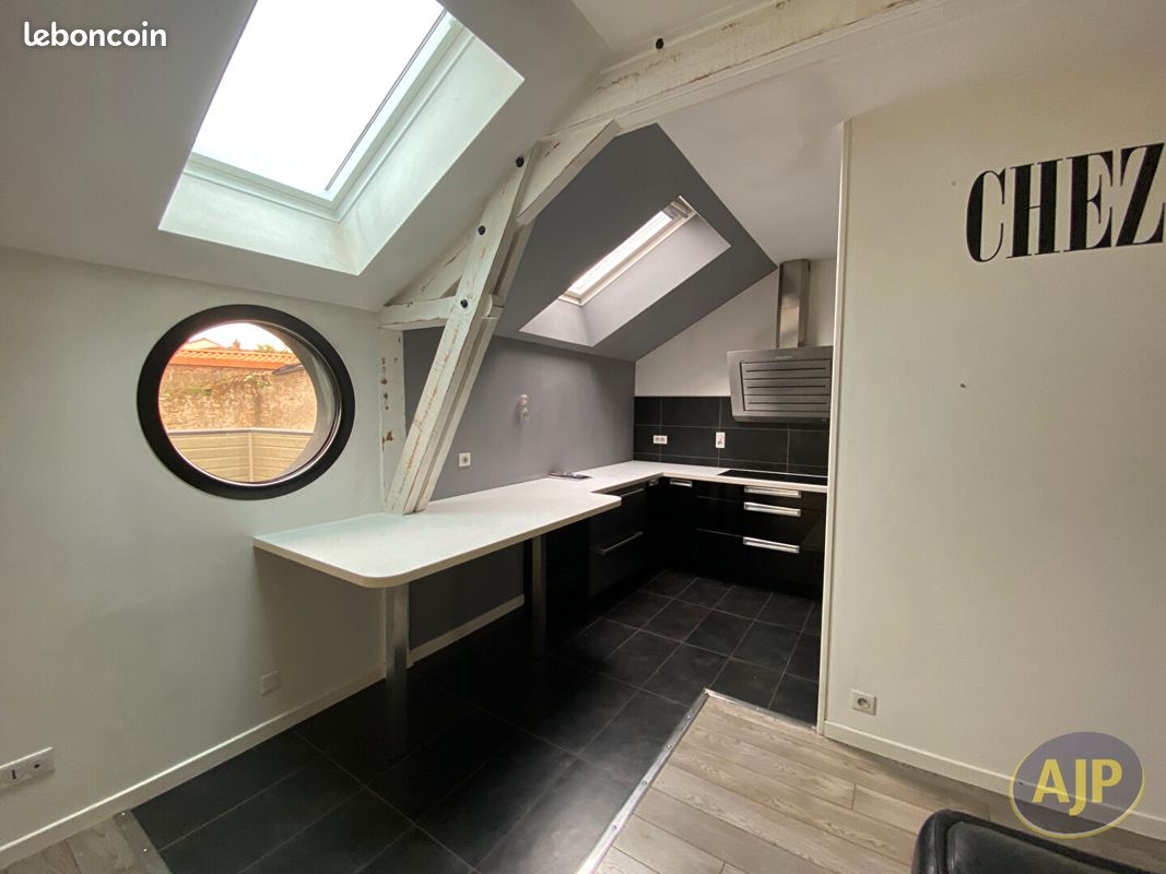 Appartement 4 pièces 66 m² · à Vallet · 66 m² · 900 €