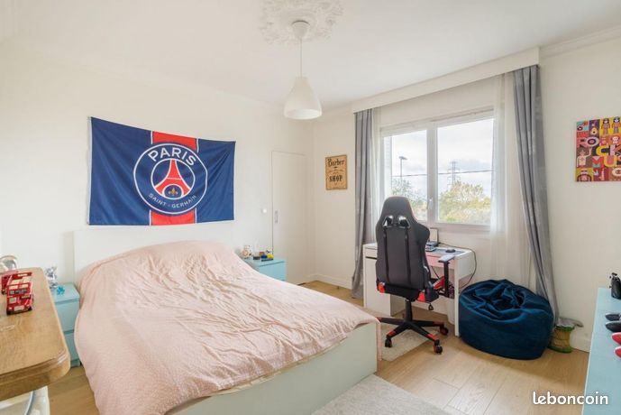https://img.leboncoin.fr/api/v1/lbcpb1/images/7c/c0/07/7cc007c3282e5eab0f126c741711d7571053dacd.jpg?rule=ad-image