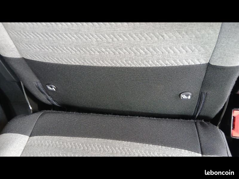 Citroen Berlingo Van XL 950kg BlueHDi 130ch S&S EAT8 Pack Premium Connect (image 33)