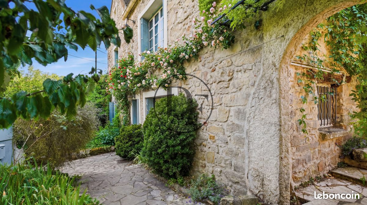 Maison 7 pièces 173 m² · à Samois-sur-Seine · 173 m² · 579 000 €