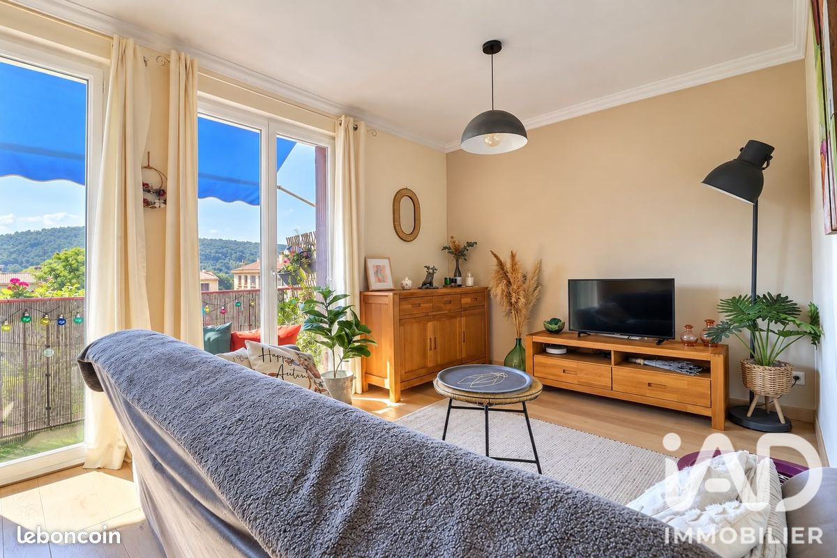 Appartement 4 pièces 67 m² · à Aix-en-Provence · 67 m² · 325 000 €