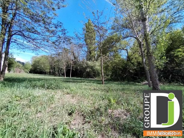 Terrain 4338 m² Aouste-sur-Sye