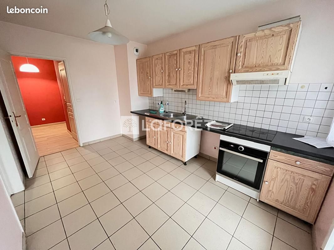 Appartement 3 pièces 92 m² · à Marcq-en-Baroeul · 92 m² · 1 235 €/mois