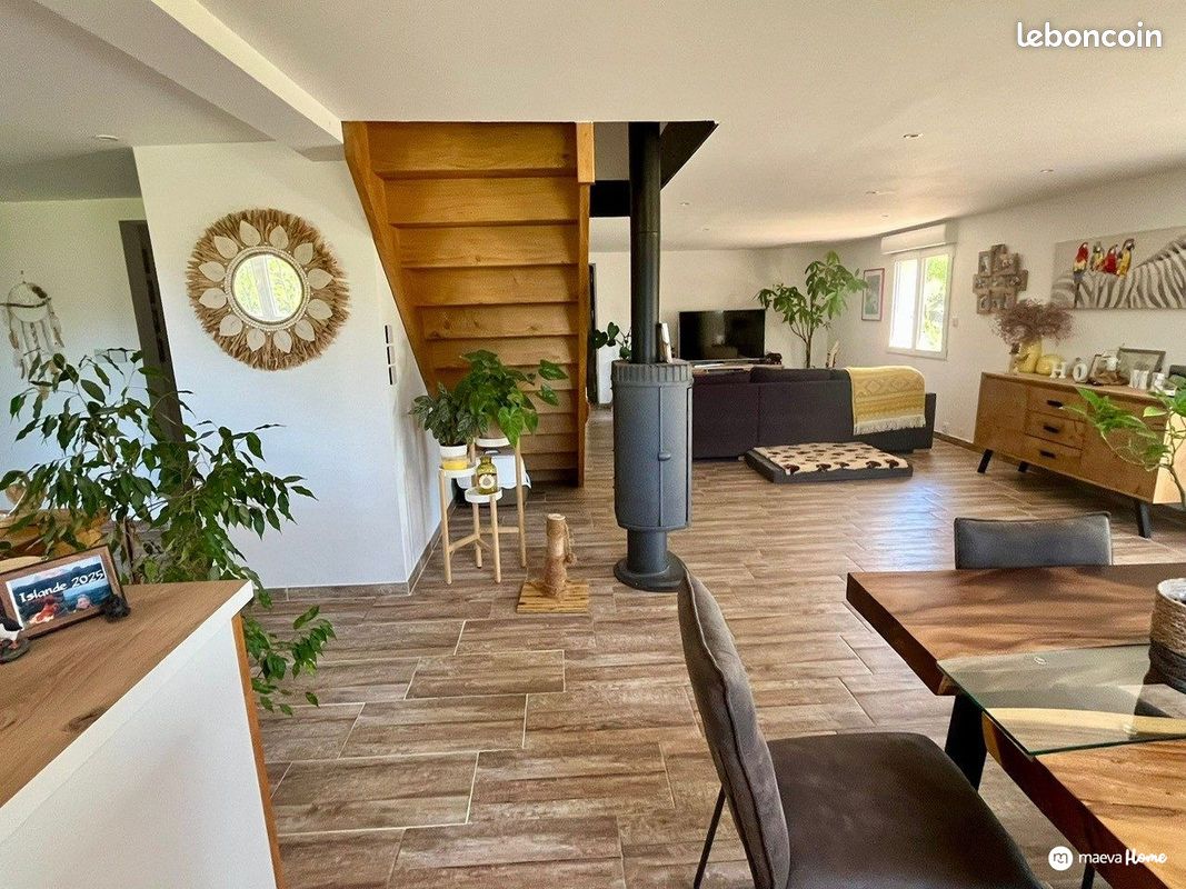 Maison 5 pièces 125 m² · à Saint-Laurent-d'Aigouze · 125 m² · 480 000 €