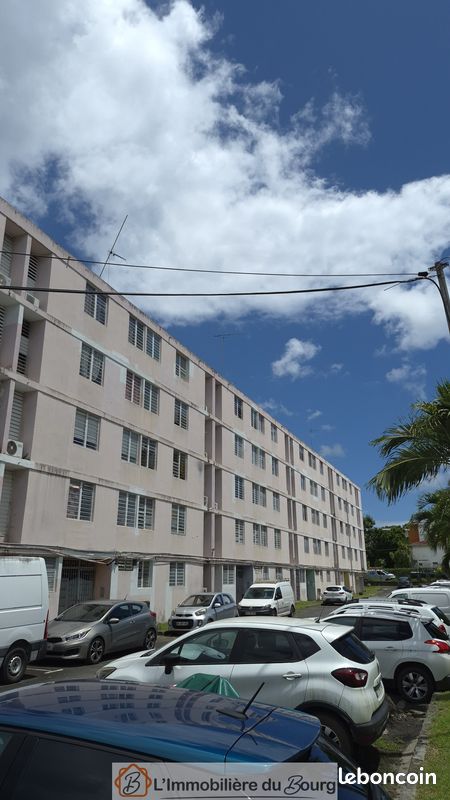 Appartement 5 pièces 76 m² · à Les Abymes · 76 m² · 125 000 €