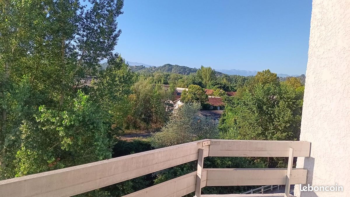 Appartement 1 pièce 28 m² · à Pau · 28 m² · 495 €/mois