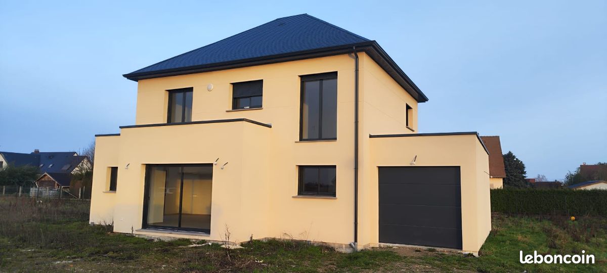 Maison 6 pièces 140 m² · à Rots · 140 m² · 383 096 €