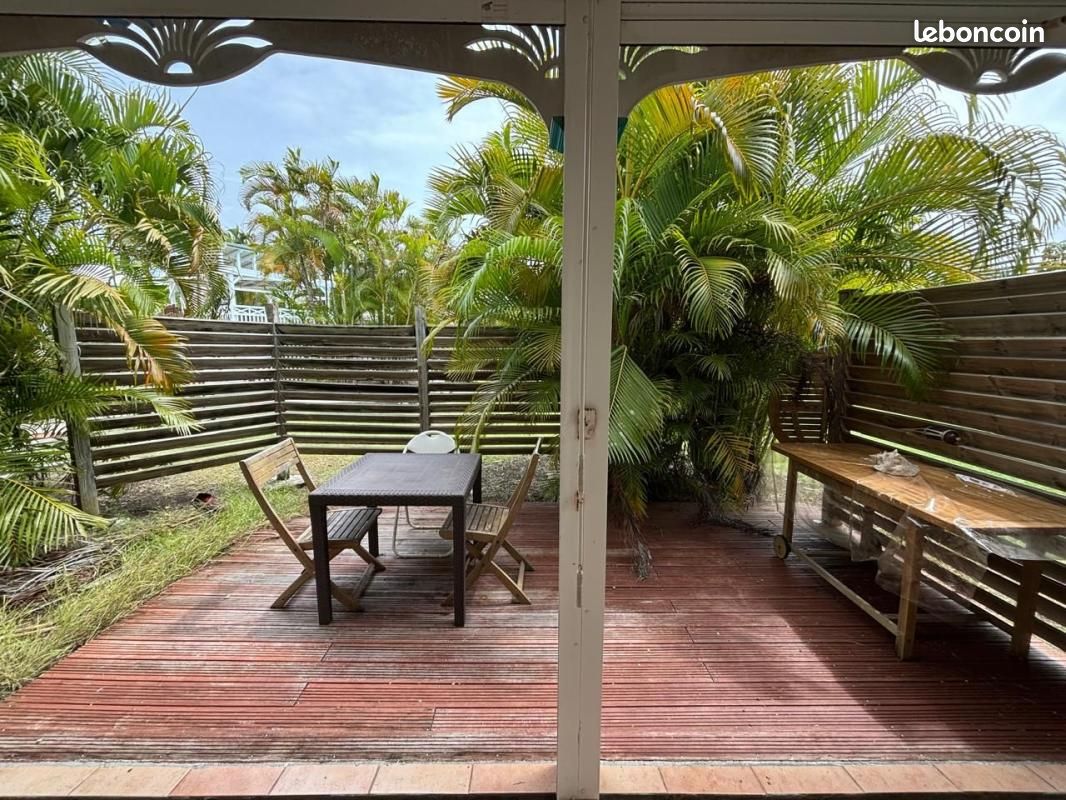 Maison 2 pièces 46 m² · à Saint-François · 46 m² · 850 €/mois