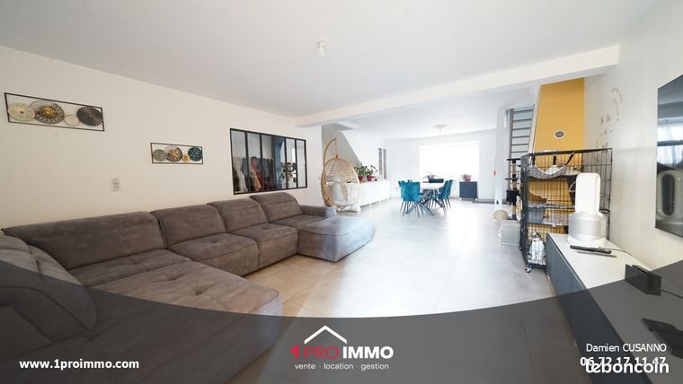 Maison 7 pièces 235 m²