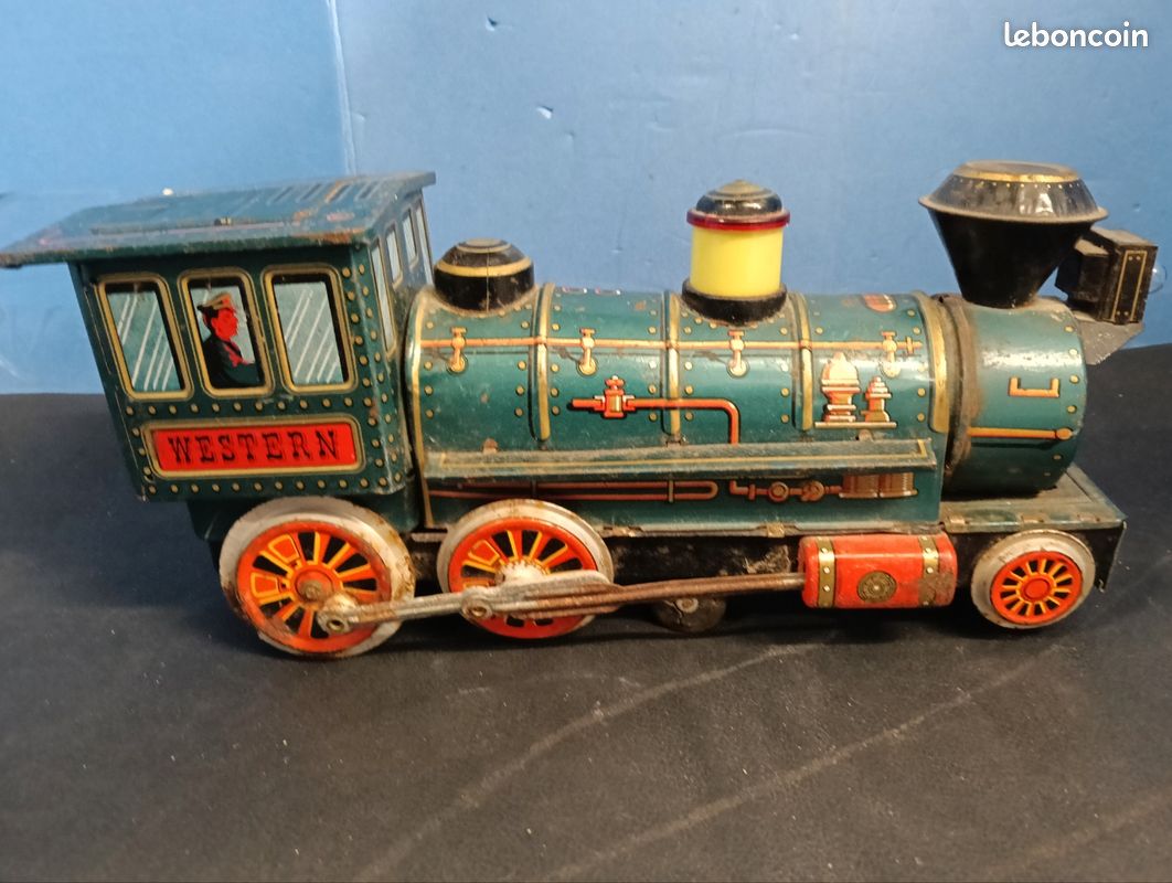 Ancienne Locomotive à Vapeur Modern Toys – Jouet En Tôle Collection Japon