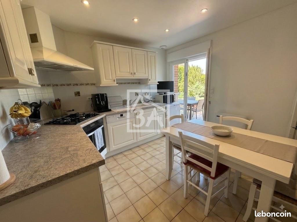 Maison 5 pièces 103 m² · à Steenbecque · 103 m² · 254 000 €