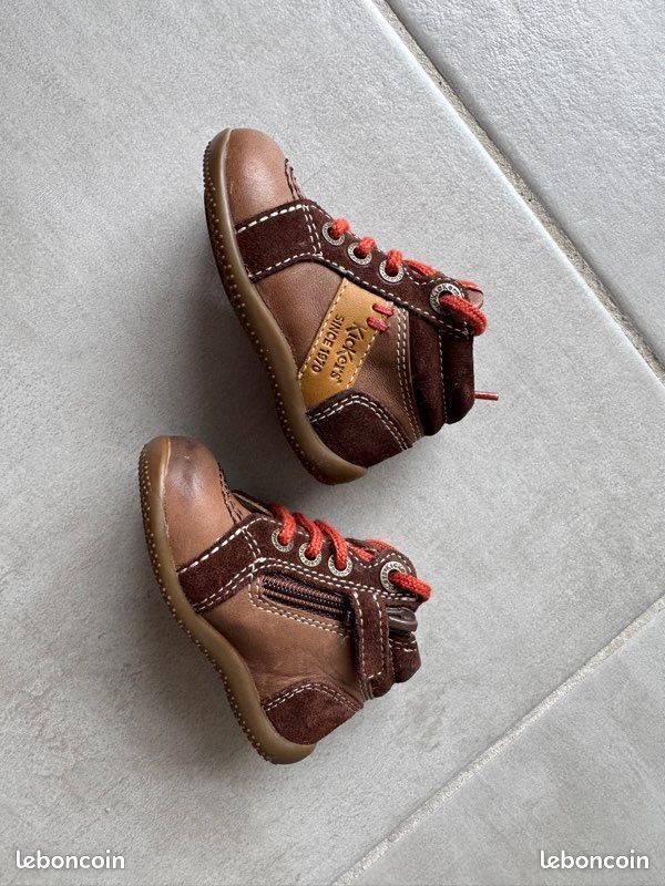 Chaussures Bébé Kickers Bakari marron taille 19 (image 2)