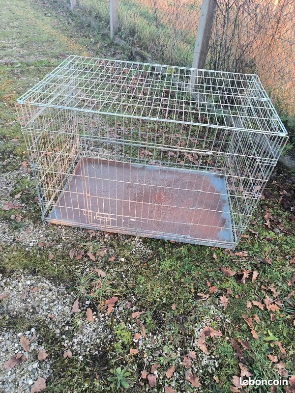 Cage (image 1)