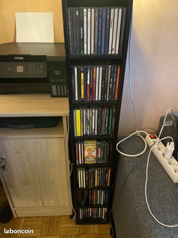 Étagère à CD plus CD (image 1)