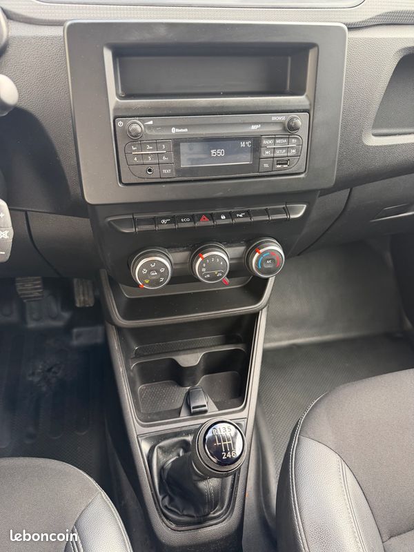 RENAULT Express Van (K67) 1.5 DCI 95 CH S&S / TVA RECUPERABLE / Reprise possible (image 13)