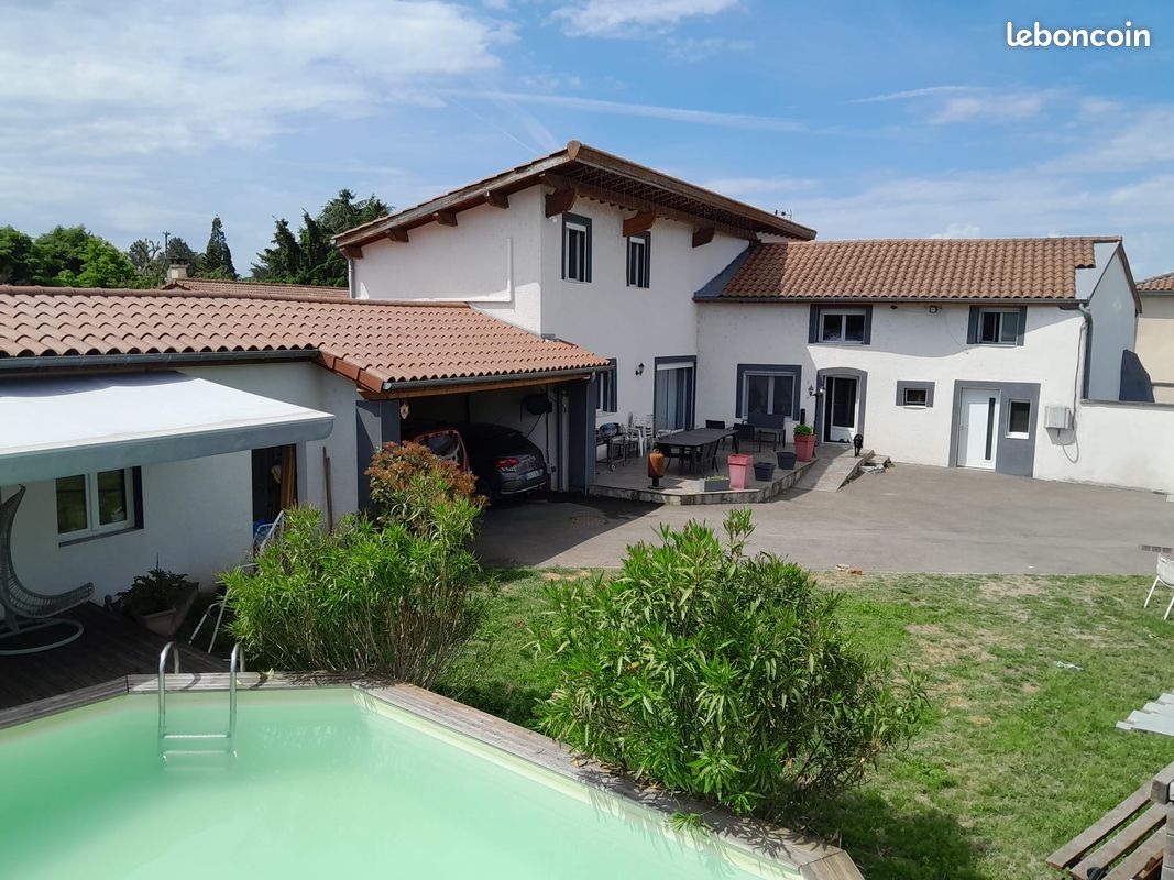 Maison 6 pièces 170 m² · à Craintilleux · 170 m² · 275 000 €
