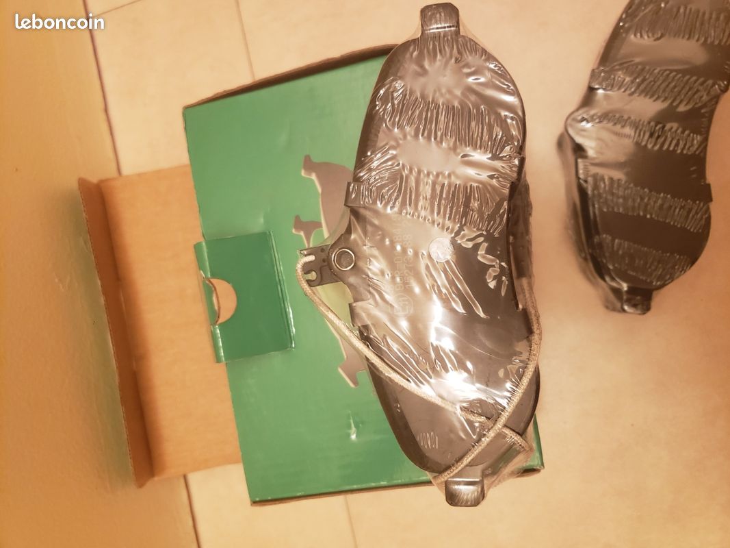 Kit De Plaquettes De Frein Avant Neuves Pour Citroën Jumpy (après 2007) - Marque BESTPRICE - Garanti