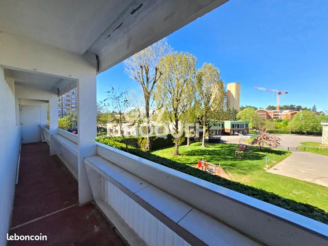 Appartement 4 pièces 101 m² · à Rillieux-la-Pape · 101 m² · 159 500 €