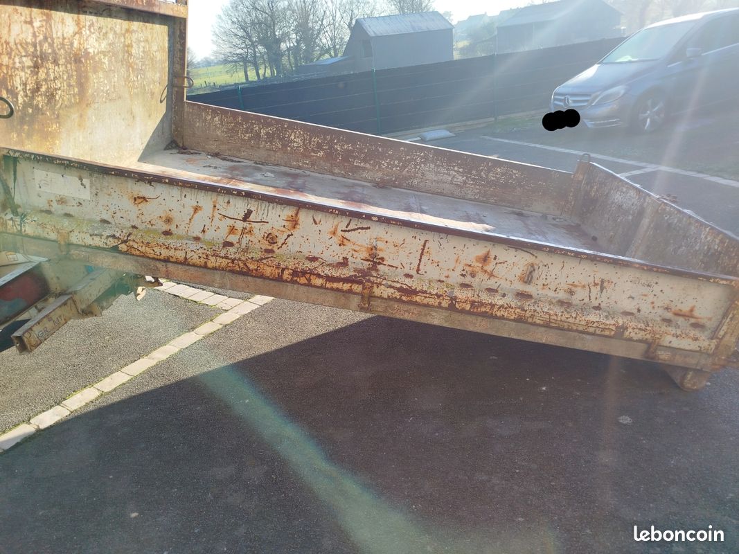 Benne pour travaux (image 2)