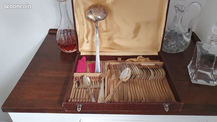MÉNAGÈRE 37 PIÈCES En Inox Couvert Fourchette Cuillère Louche EUR 35,00 - FR