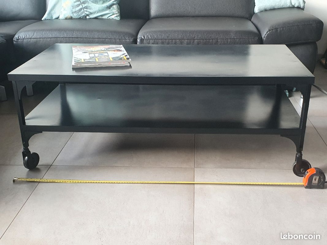 Table basse en métal noir Maison du Monde (image 5)