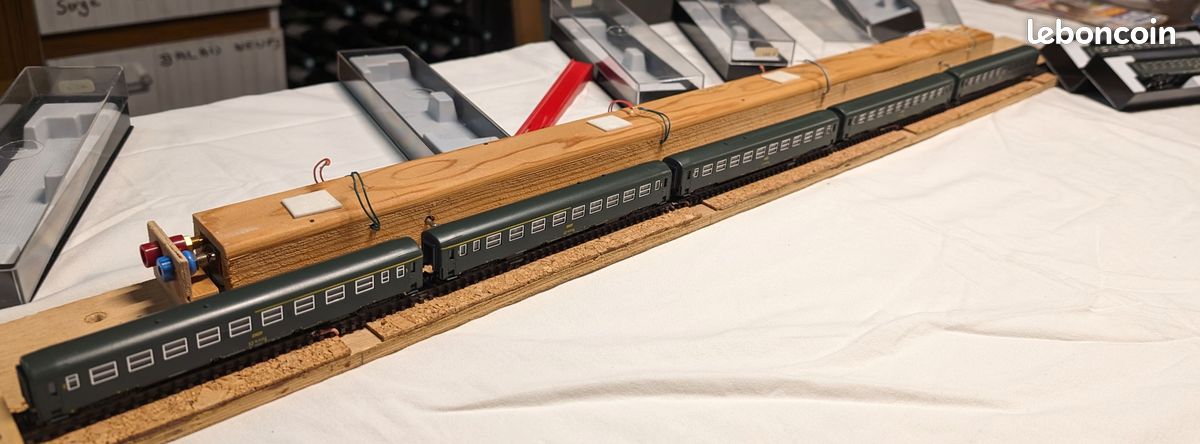 Rame De 7 Voitures Voyageurs ROME EXPRESS - ACME 55130 + 55131 - HO - Neuf