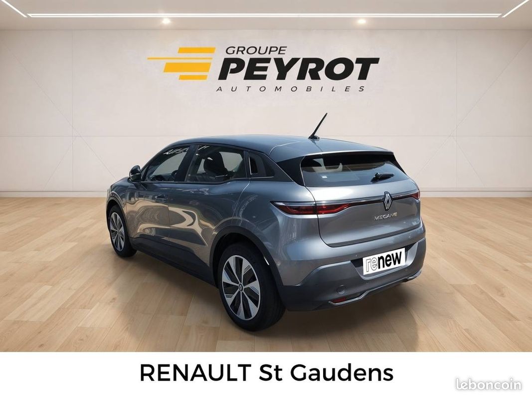 RENAULT Megane E-Tech EV60 130ch optimum charge Evolution ER (image 7)