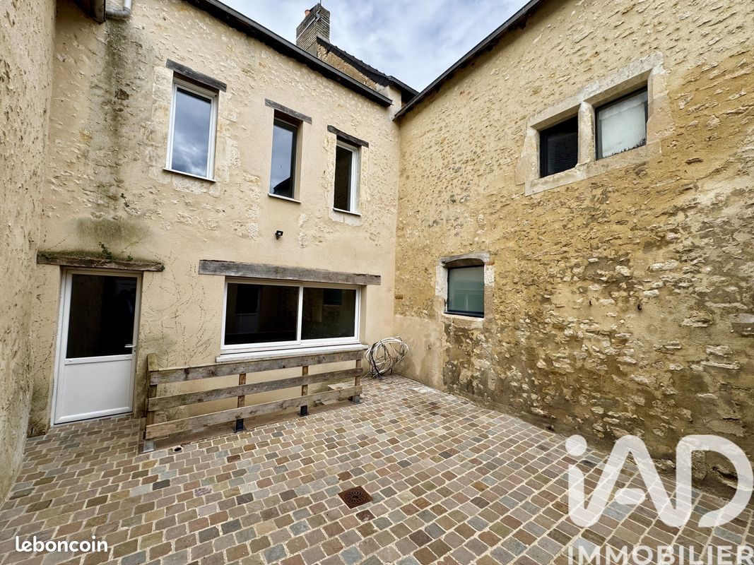 Maison 4 pièces 104 m² · à Noyen-sur-Sarthe · 104 m² · 116 000 €