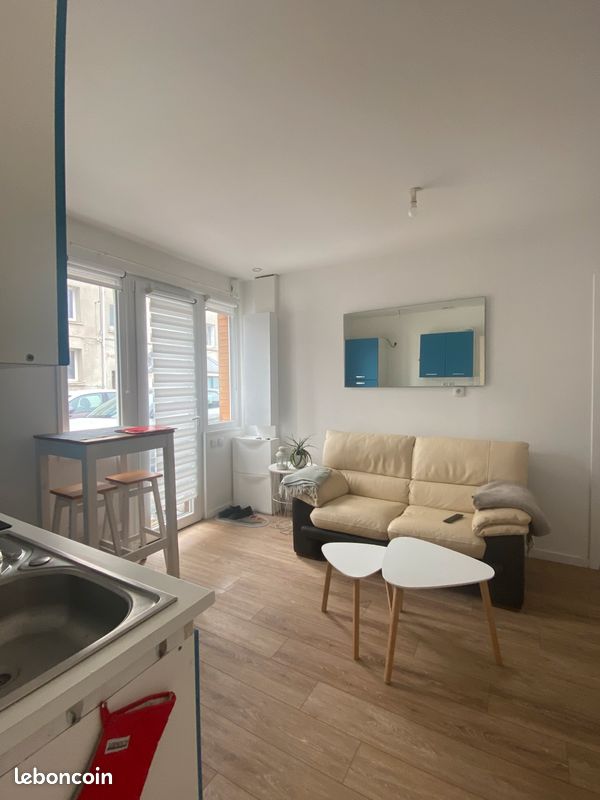 Appartement 2 pièces 28 m² · à Plougonvelin · 28 m² · 490 €