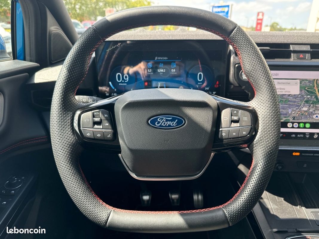 Ford puma 1.0 ecoboost 125 hybrid mhev st-line / design 3 (image 4)