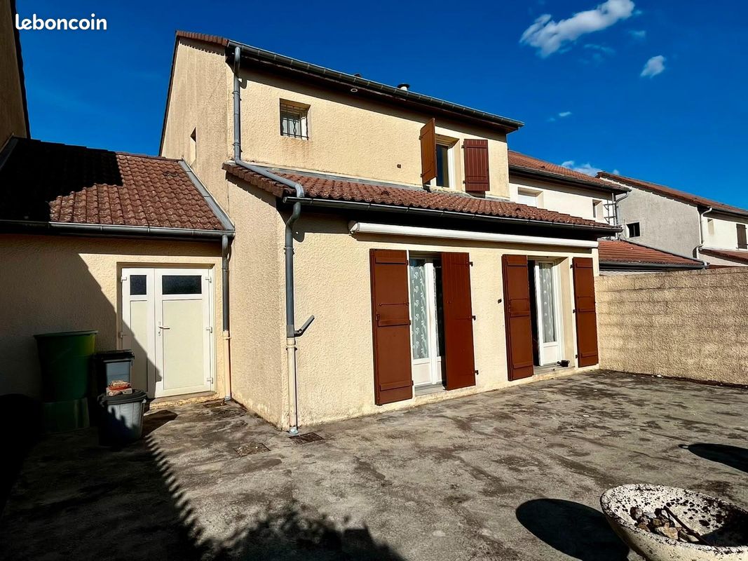 Maison 5 pièces 89 m² · à Chalindrey · 89 m² · 111 300 €